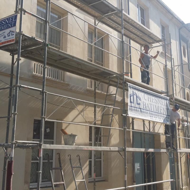 Ravalement sur bâtiment ancien à Caen