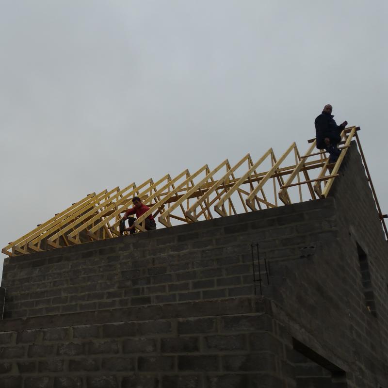 Création d'une charpente traditionnelle pour un chantier à Evrecy