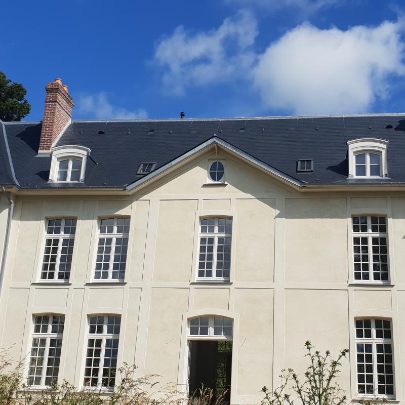 Restauration des façades d’un château près de Rouen